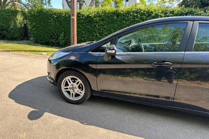 Ford Fiesta ZETEC 18