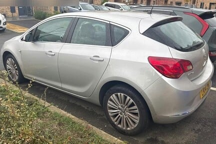 Vauxhall Astra EXCITE 4