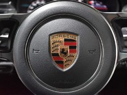 Porsche Macan GTS PDK 56