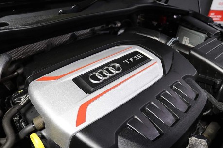 Audi TT TTS TFSI QUATTRO BLACK EDITION 8