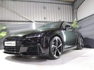 Audi TT TTS TFSI QUATTRO BLACK EDITION 18