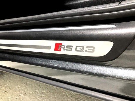 Audi Q3 RS TFSI QUATTRO 43