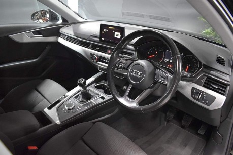 Audi A4 AVANT TDI ULTRA SPORT 30