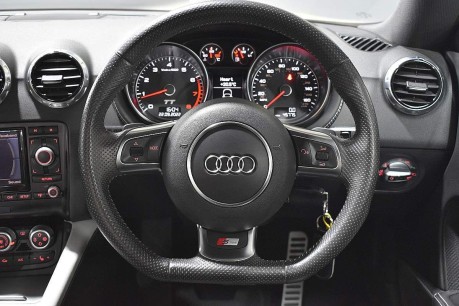 Audi TT TFSI BLACK EDITION 45