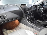 Aston Martin Vantage V8 52
