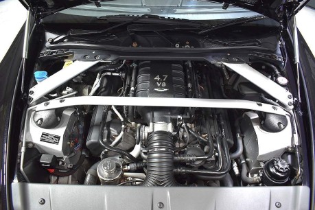 Aston Martin Vantage S V8 ROADSTER 12
