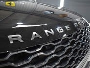 Land Rover Range Rover Velar R-DYNAMIC SE 2