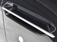 Aston Martin Vantage S V8 ROADSTER 3