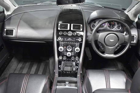 Aston Martin Vantage S V8 ROADSTER 72