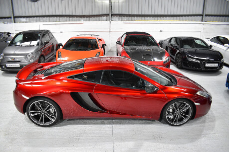 McLaren MP4-12C V8 32