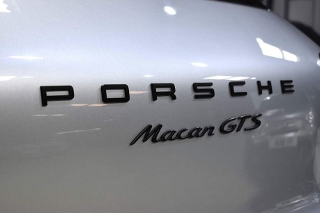 Porsche Macan GTS PDK 11