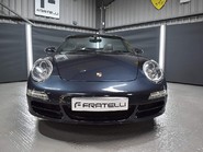 Porsche 911 CARRERA 4 TIPTRONIC S 11