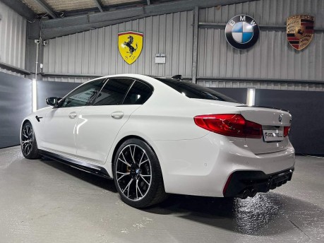 BMW M5 M5 COMPETITION 17