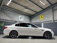 BMW M5 M5 COMPETITION 28