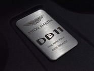 Aston Martin DB11 V8 VOLANTE 16