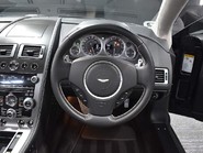 Aston Martin Vantage S V8 ROADSTER 32