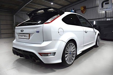 Ford Focus RS 32