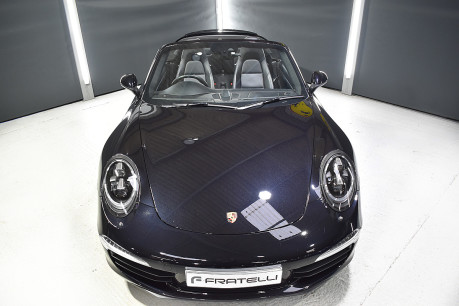 Porsche 911 Carrera Black Edition 6