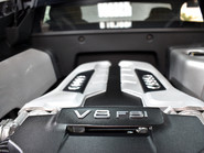 Audi R8 4.2 V8 Quattro 32