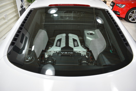 Audi R8 4.2 V8 Quattro 35