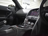 Audi R8 4.2 V8 Quattro 28