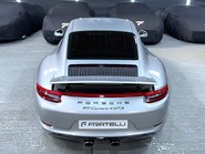 Porsche 911 CARRERA 4 GTS PDK 16