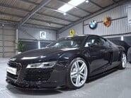 Audi R8 V8 QUATTRO 9