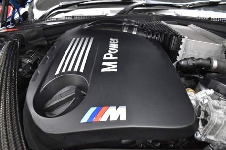 BMW M4 M4 COMPETITION 15