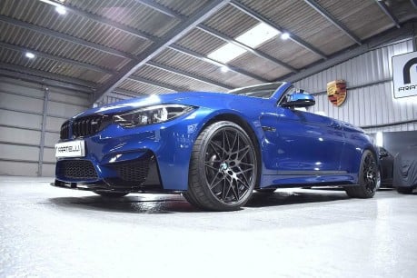 BMW M4 M4 COMPETITION 19
