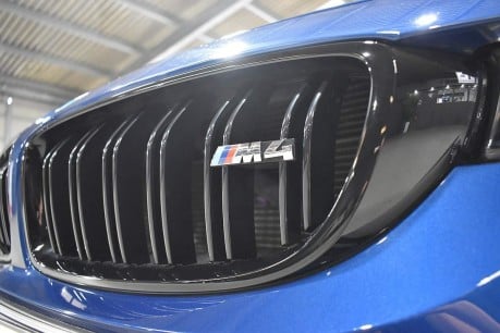 BMW M4 M4 COMPETITION 20
