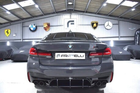 BMW M5 M5 COMPETITION 22