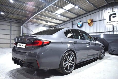 BMW M5 M5 COMPETITION 27