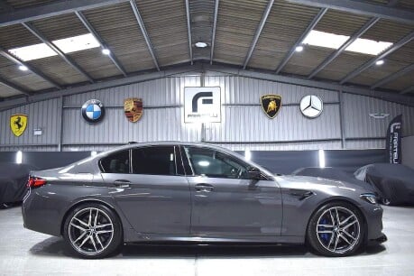 BMW M5 M5 COMPETITION 30