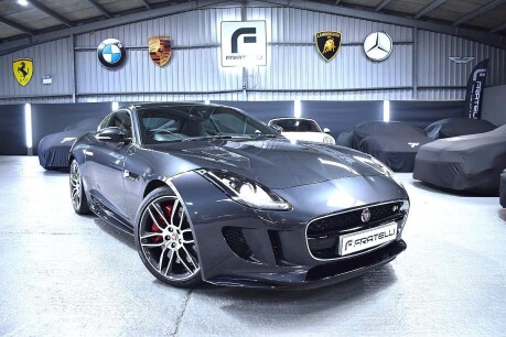 Jaguar F-Type R AWD 1