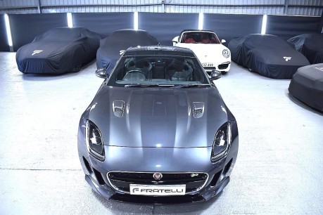 Jaguar F-Type R AWD 7