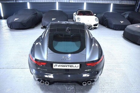 Jaguar F-Type R AWD 24