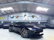 Aston Martin DB11 V8 VOLANTE 5