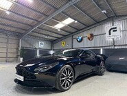 Aston Martin DB11 V8 VOLANTE 23