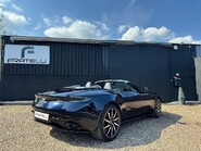 Aston Martin DB11 V8 VOLANTE 40