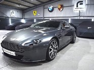 Aston Martin Vantage V8 7