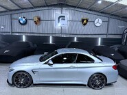 BMW M4 M4 COMPETITION 22