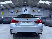 BMW M4 M4 COMPETITION 32