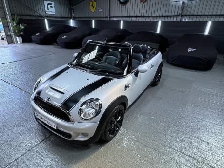 Mini Convertible COOPER S 17