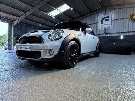 Mini Convertible COOPER S 22