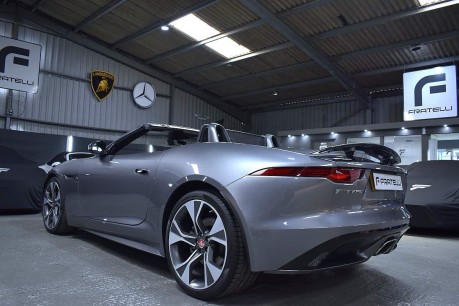 Jaguar F-Type I4 FIRST EDITION 32