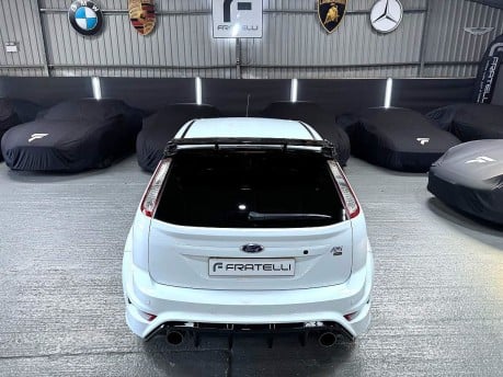 Ford Focus 2.5 RS 3dr 19