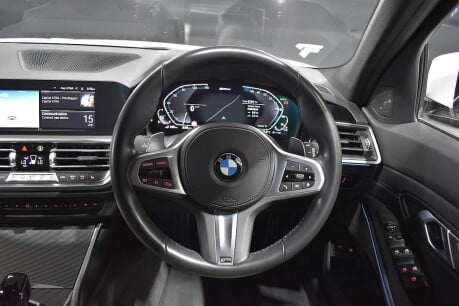 BMW 3 Series 330E M SPORT 41