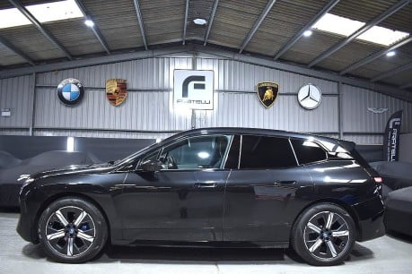 BMW Ix XDRIVE50 M SPORT EDITION 8