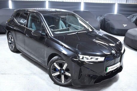 BMW Ix XDRIVE50 M SPORT EDITION 2