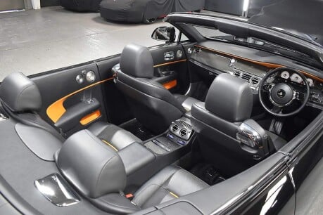 Rolls-Royce Dawn 6.6 V12 Black Badge Auto Euro 6 2dr 41